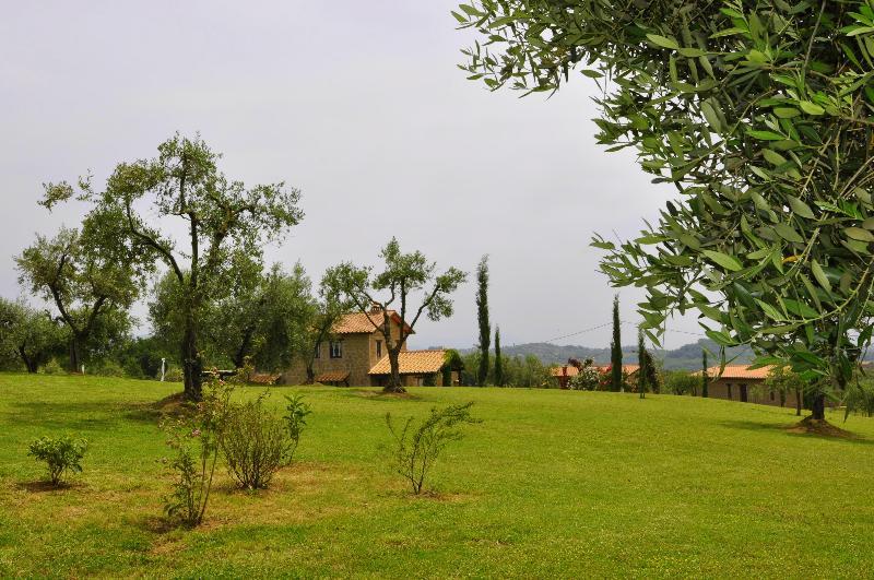 Borgo Nociquerceto Hotel Tarano Kültér fotó